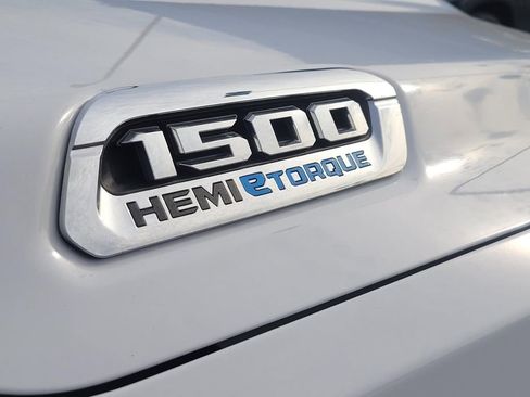 Used 2024 RAM 1500 Laramie RWD image 8