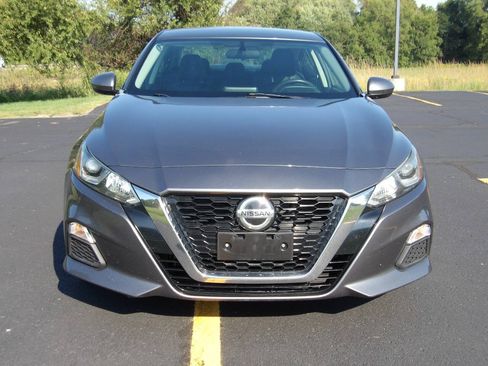 Used 2019 Nissan Altima 2.5 S FWD image 27