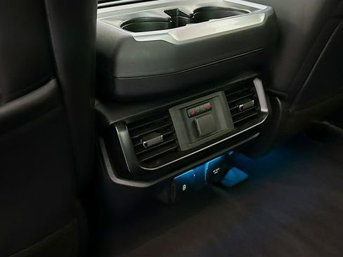 Used 2025 Ford F150 Raptor image 27