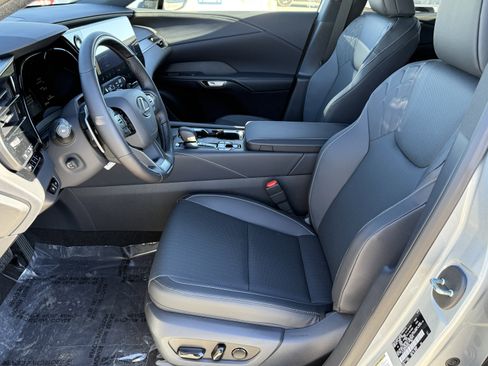 New 2026 Lexus RX 450h RX 450h+ Premium image 16