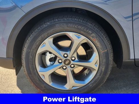 New 2026 Ford Escape ST-Line w/ Tech Pack #1 image 10