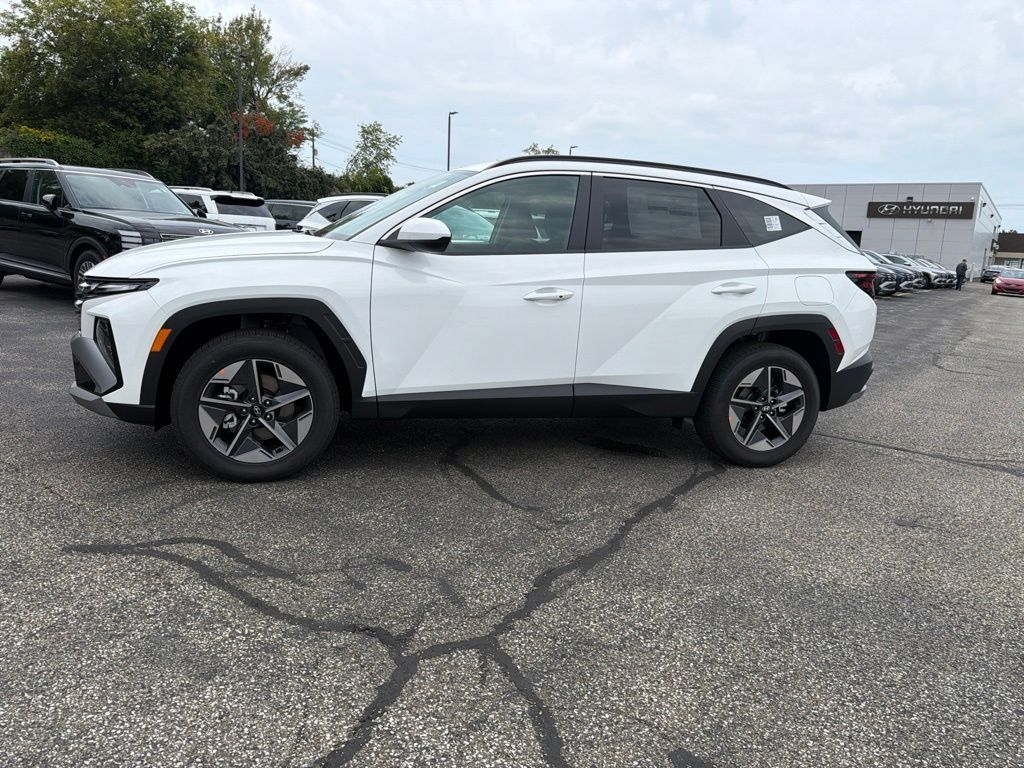 New 2026 Hyundai Tucson SEL Plus AWD/4WD image 4