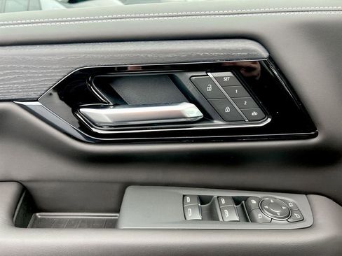 New 2026 GMC Yukon AT4 Ultimate image 57