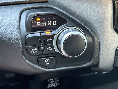 Used 2025 RAM 1500 Tradesman w/ Night Edition AWD/4WD image 19