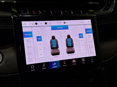 New 2025 Jeep Grand Cherokee L Overland w/ Luxury Tech Group IV image 39