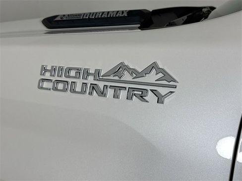 Used 2025 Chevrolet Silverado 3500 High Country w/ High Country Premium Package image 34