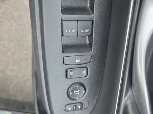 Used 2022 Honda CR-V Touring image 15