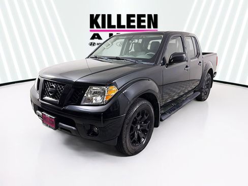 Used 2020 Nissan Frontier SV w/ Midnight Edition Floor Mats image 3