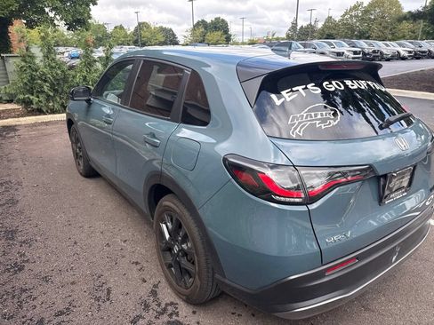 Used 2024 Honda HR-V Sport image 9