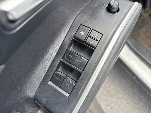 Used 2023 Toyota Highlander XSE AWD/4WD image 24