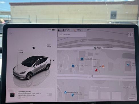 Used 2023 Tesla Model Y Long Range image 22