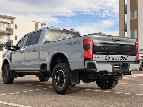 Used 2025 Ford F350 Platinum w/ Tremor Off-Road Package AWD/4WD image 5