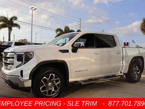 New 2026 GMC Sierra 1500 SLE w/ Max Trailering Package AWD/4WD image 4