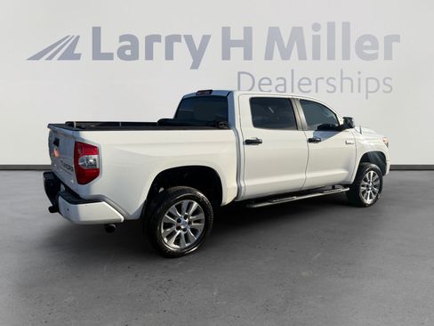 Used 2019 Toyota Tundra Platinum image 5