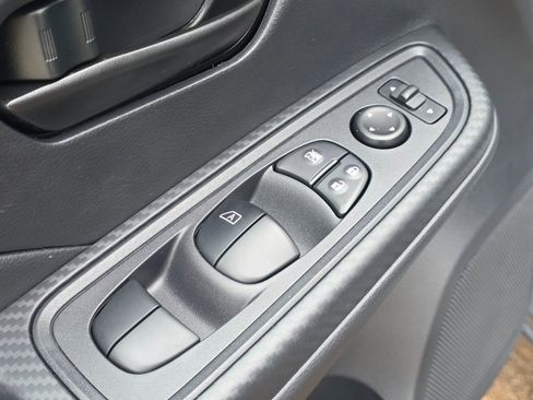 New 2025 Nissan Versa S image 15