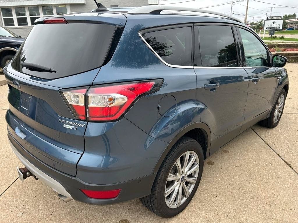 Used 2018 Ford Escape Titanium AWD/4WD image 5