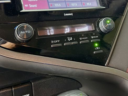 Used 2020 Toyota Camry TRD FWD image 17