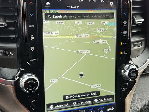 Used 2019 RAM 2500 Laramie AWD/4WD image 16