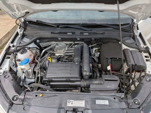 Used 2017 Volkswagen Jetta S image 13