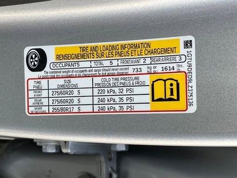 Used 2020 GMC Sierra 1500 SLT w/ SLT Premium Package image 22