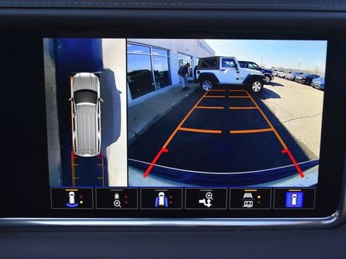 Used 2022 GMC Yukon Denali image 34