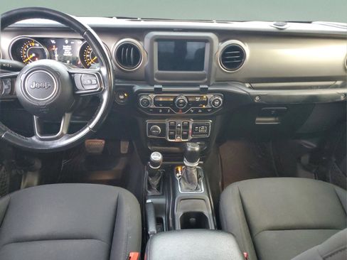 Certified 2020 Jeep Gladiator Sport w/ Quick Order Package 24S image 9