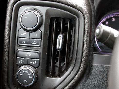 Used 2023 Chevrolet Silverado 1500 W/T w/ WT Value Package image 18