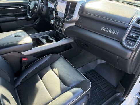 Used 2024 RAM 1500 Laramie RWD image 28