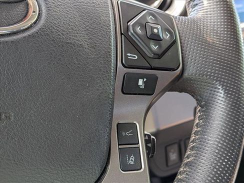 Used 2022 Toyota Tacoma SR5 w/ Technology Package image 13