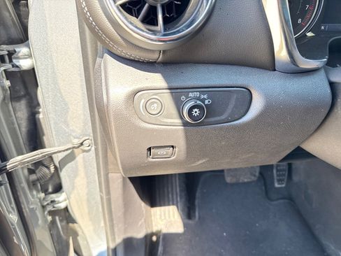 Used 2025 Chevrolet Blazer LT image 14