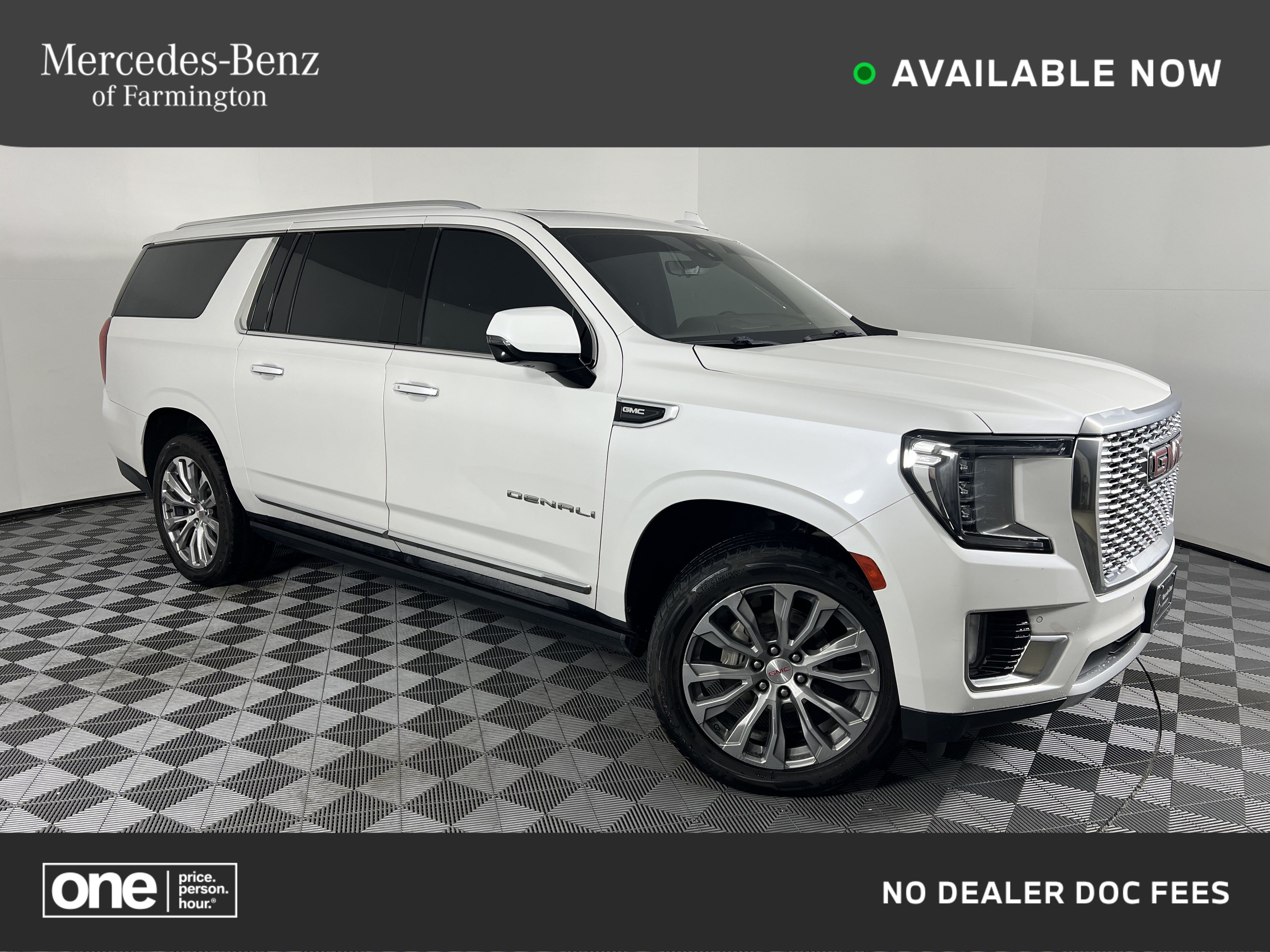 Used 2021 GMC Yukon XL Denali w/ Denali Premium Package AWD/4WD image 1