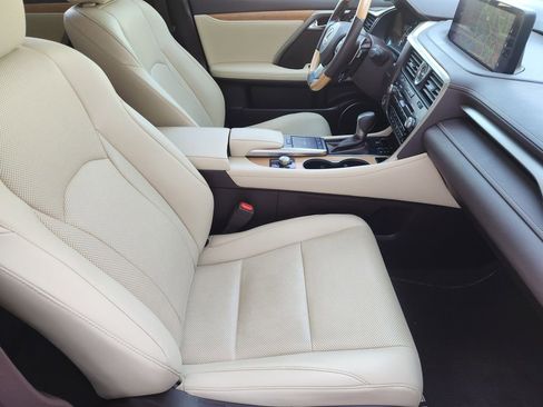 Used 2020 Lexus RX 350L FWD w/ Premium Package image 14