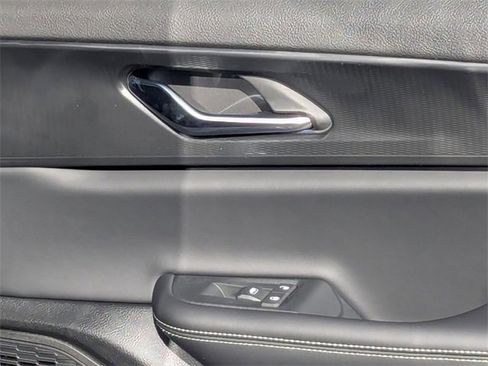 New 2025 Jeep Grand Cherokee L Altitude image 34