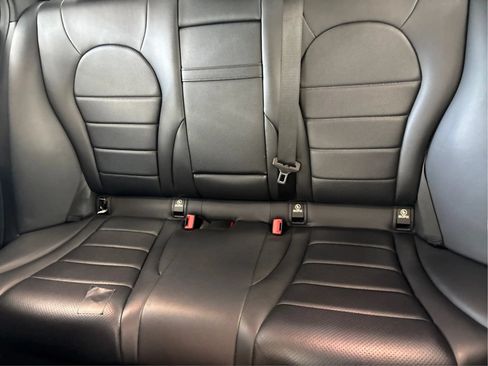 Used 2019 Mercedes-Benz C 300 Sedan image 20