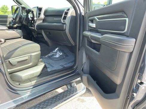 Used 2026 RAM 2500 Big Horn AWD/4WD image 32