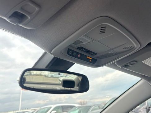 Used 2016 Chevrolet Malibu LT image 28