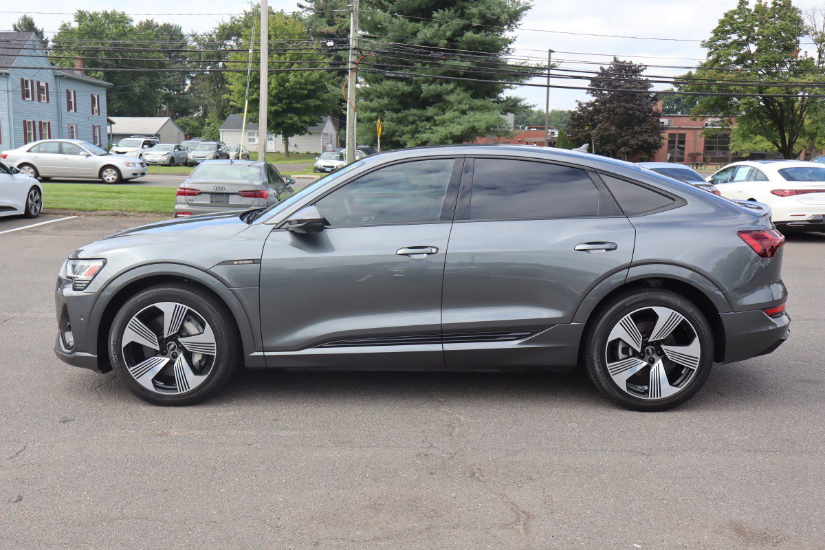 Used 2021 Audi e-tron Prestige w/ Prestige Package AWD/4WD image 8