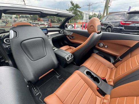 Used 2021 Mercedes-Benz C 300 4MATIC Cabriolet image 40