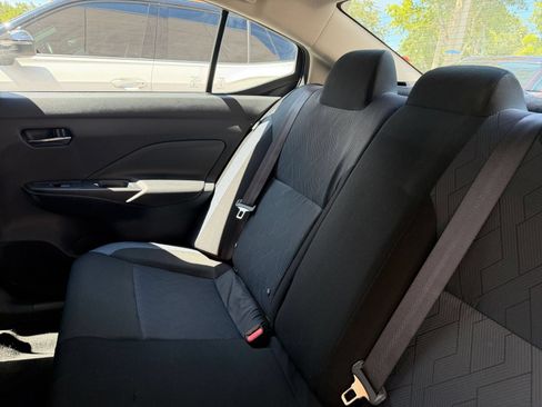 Used 2025 Nissan Versa SV FWD image 34