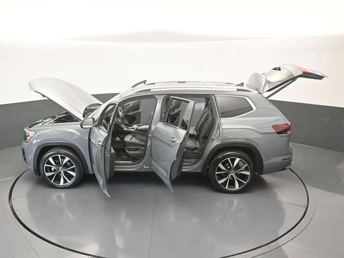 Used 2025 Volkswagen Atlas SEL Premium R-Line AWD/4WD image 60
