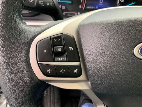 Certified 2023 Ford Explorer XLT image 22