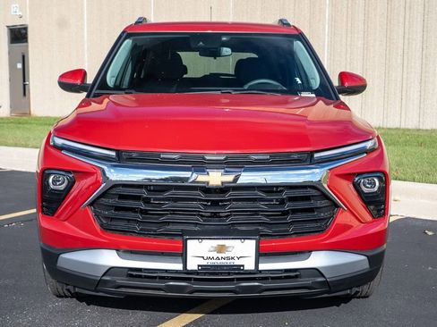 New 2026 Chevrolet TrailBlazer LT w/ Driver Confidence Package image 3