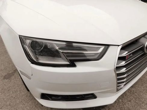 Used 2017 Audi A4 2.0T Ultra Premium w/ Convenience Package image 10