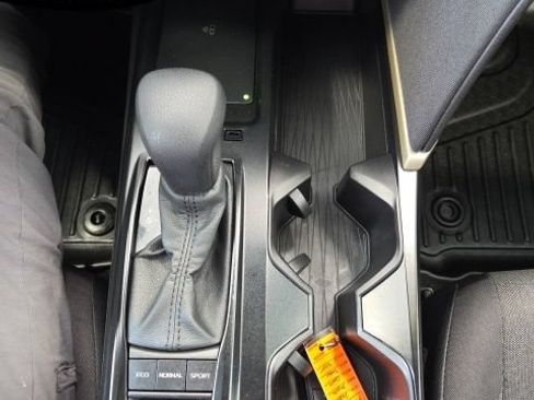 Used 2025 Toyota Camry LE FWD image 26