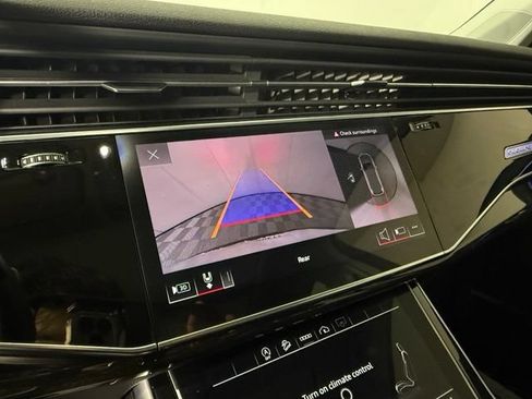 Used 2023 Audi Q7 3.0T Premium Plus AWD/4WD image 21