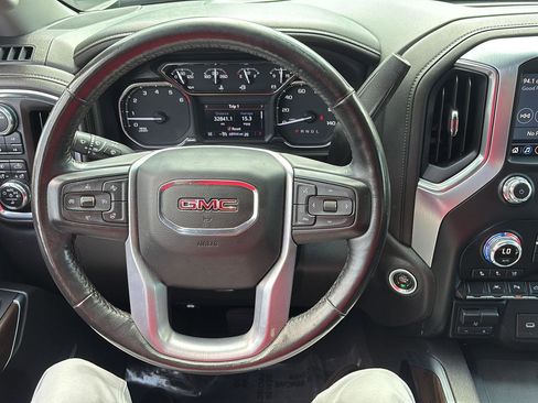 Used 2022 GMC Sierra 1500 SLT w/ SLT Premium Plus Package AWD/4WD image 31