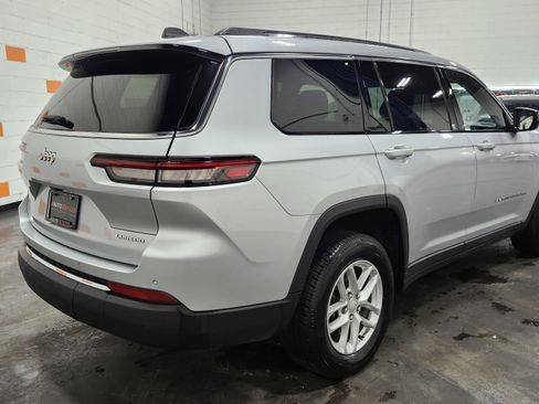 Used 2023 Jeep Grand Cherokee L Laredo w/ Luxury Tech Group I image 17