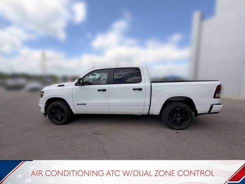 Used 2023 RAM 1500 Big Horn AWD/4WD image 4