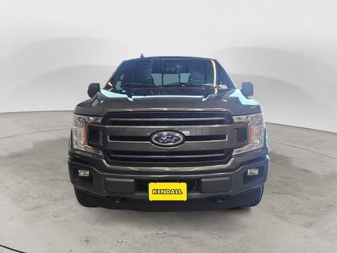 Used 2018 Ford F150 XLT w/ Equipment Group 302A Luxury AWD/4WD image 2