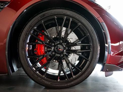 Used 2019 Chevrolet Corvette Z06 RWD image 69
